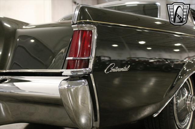 used 1969 Lincoln Mark III car, priced at $34,000