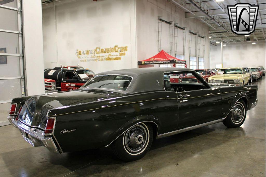 used 1969 Lincoln Mark III car, priced at $32,000