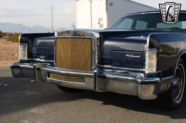 used 1979 Lincoln Continental car, priced at $9,000