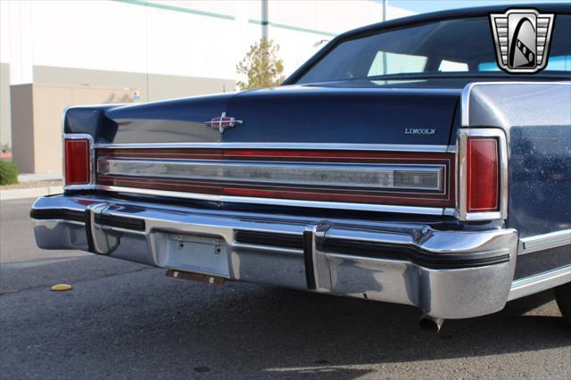 used 1979 Lincoln Continental car, priced at $9,000