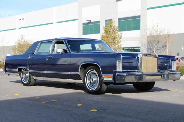 used 1979 Lincoln Continental car, priced at $9,000