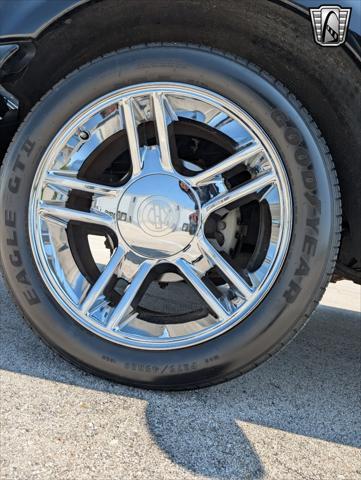 used 2000 Ford F-150 car, priced at $33,000