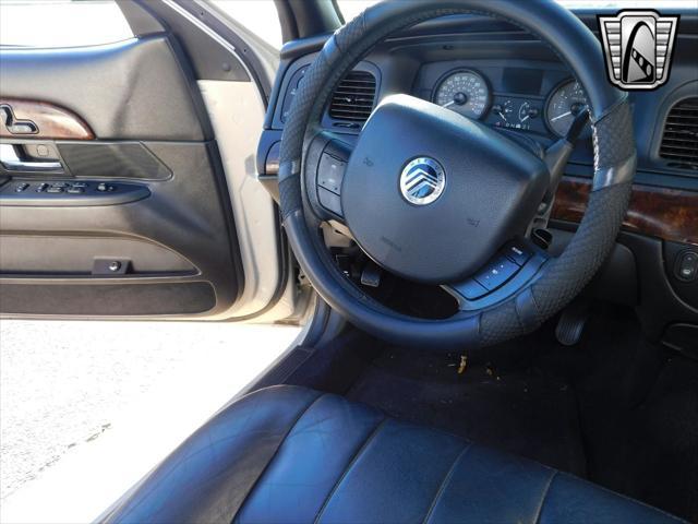 used 2008 Mercury Grand Marquis car, priced at $16,500