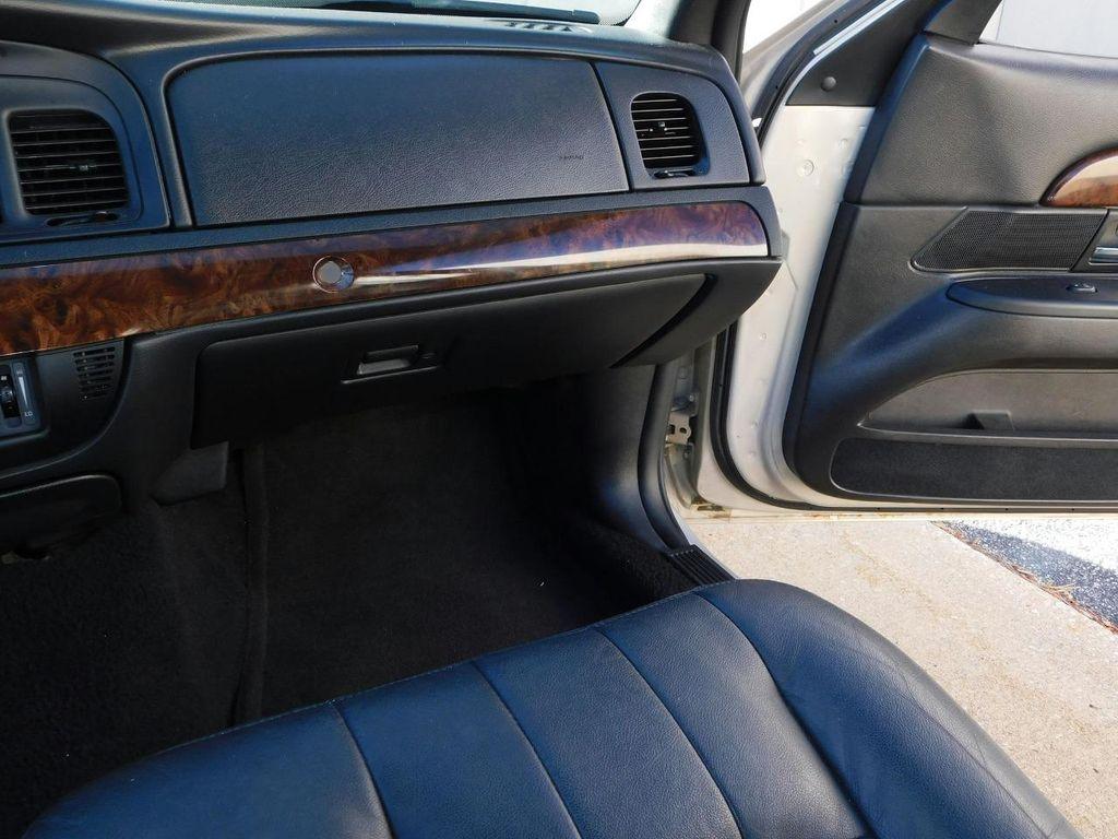 used 2008 Mercury Grand Marquis car, priced at $11,500
