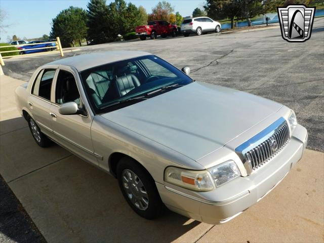 used 2008 Mercury Grand Marquis car, priced at $16,500