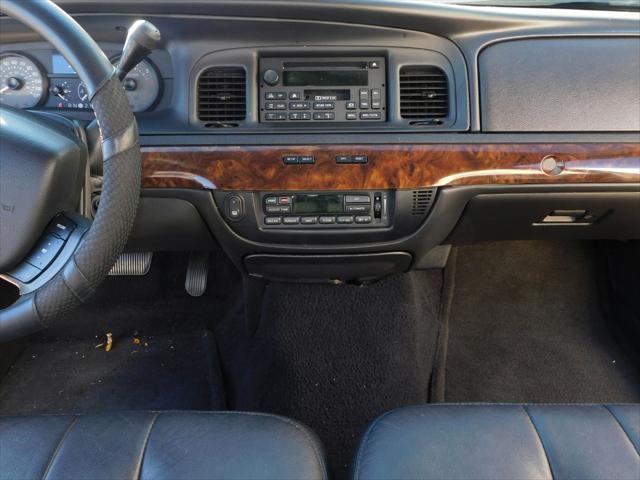 used 2008 Mercury Grand Marquis car, priced at $16,500