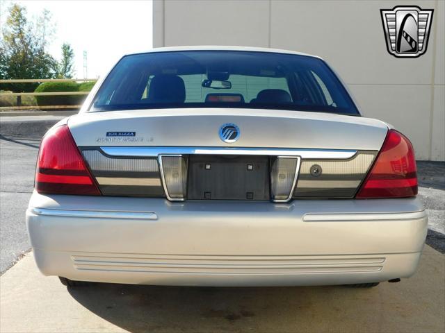 used 2008 Mercury Grand Marquis car, priced at $16,500