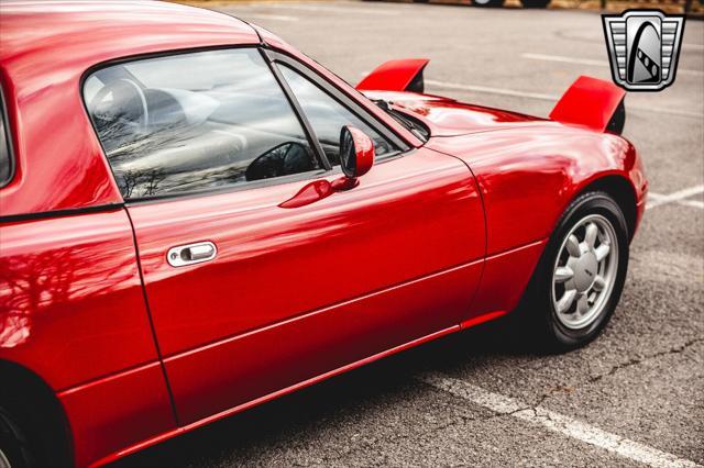 used 1990 Mazda MX-5 Miata car, priced at $22,500