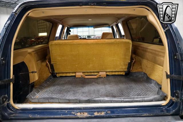 used 1985 Chevrolet Suburban car, priced at $24,000
