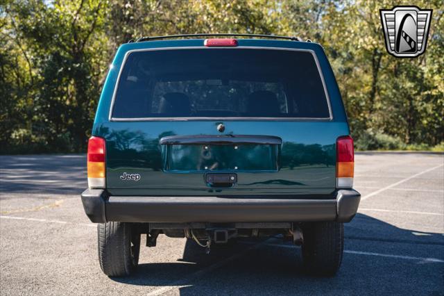 used 1998 Jeep Cherokee car, priced at $16,500