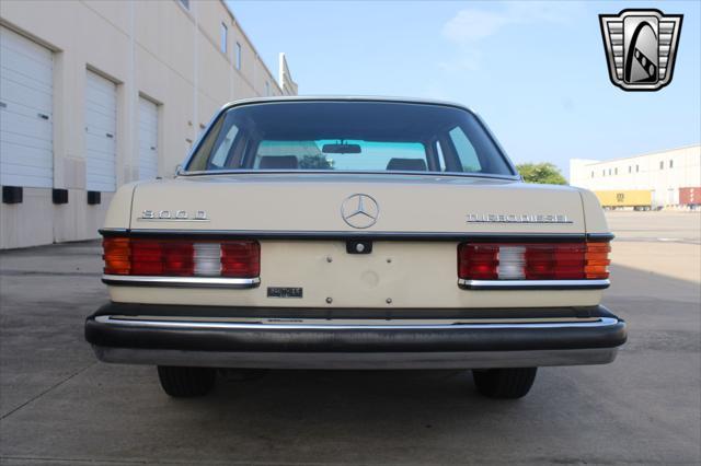 used 1985 Mercedes-Benz E-Class car, priced at $17,000