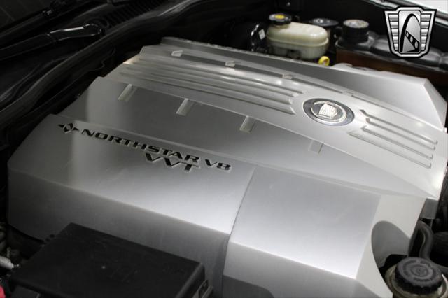 used 2006 Cadillac XLR car, priced at $33,000