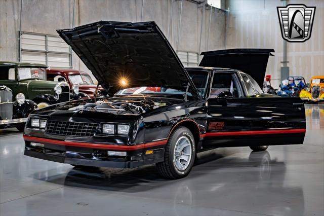 used 1988 Chevrolet Monte Carlo car, priced at $127,000
