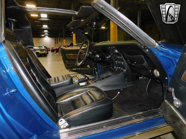 used 1972 Chevrolet Corvette car, priced at $25,000