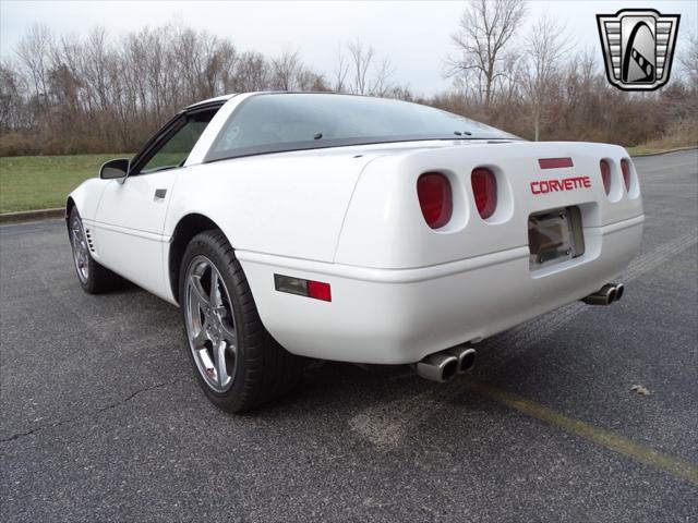 used 1995 Chevrolet Corvette car, priced at $17,000