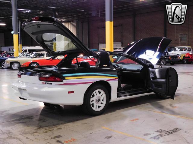 used 1993 Chevrolet Camaro car, priced at $25,000