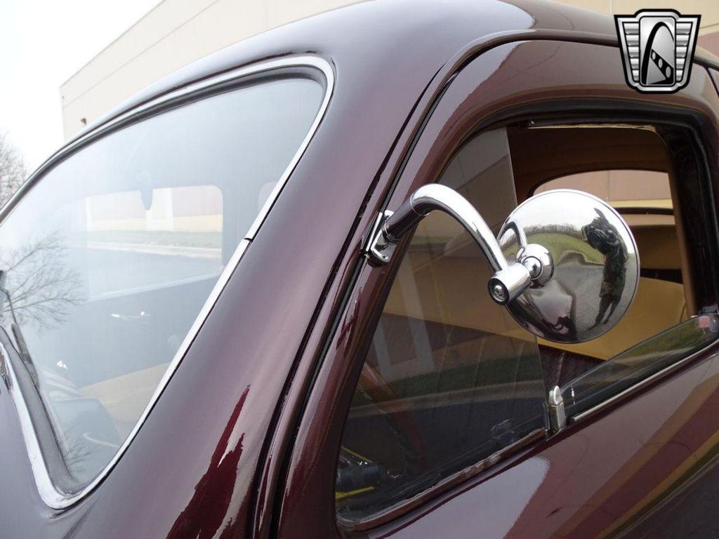 used 1940 Lincoln Zephyr car, priced at $52,000
