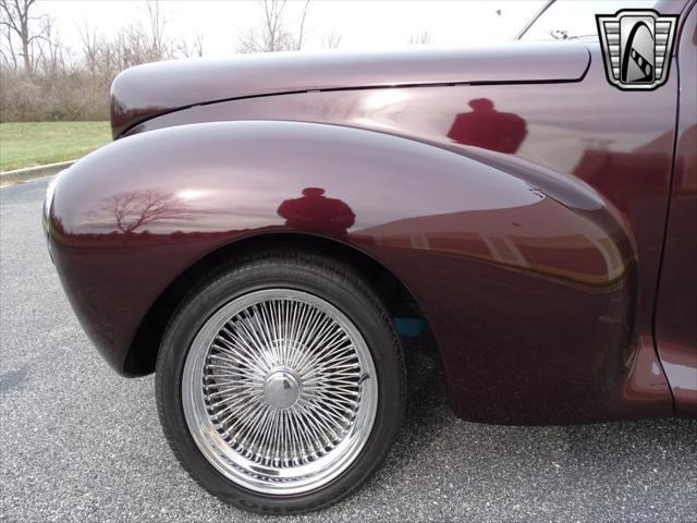 used 1940 Lincoln Zephyr car, priced at $59,000