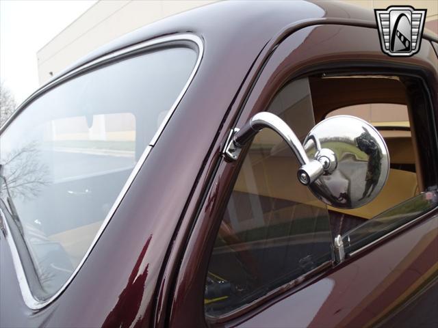 used 1940 Lincoln Zephyr car, priced at $59,000