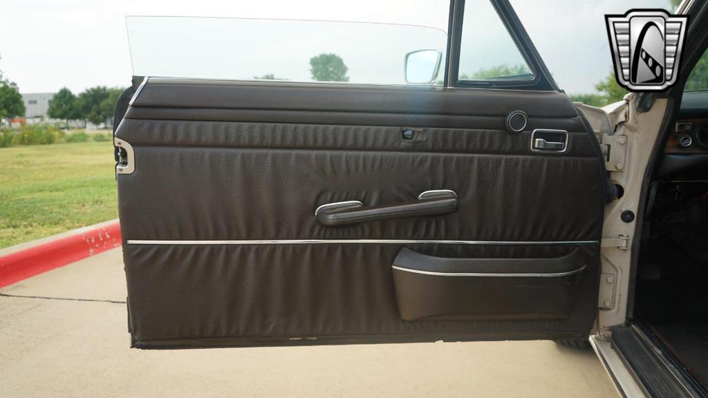 used 1971 Mercedes-Benz 250C car, priced at $14,500