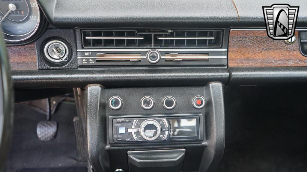 used 1971 Mercedes-Benz 250C car, priced at $14,500