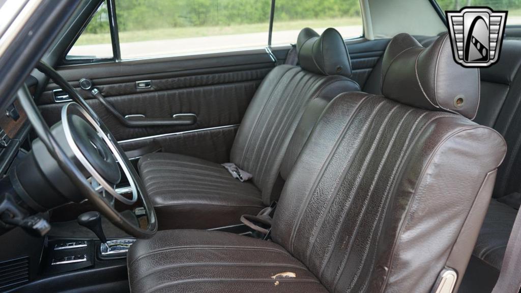 used 1971 Mercedes-Benz 250C car, priced at $14,500