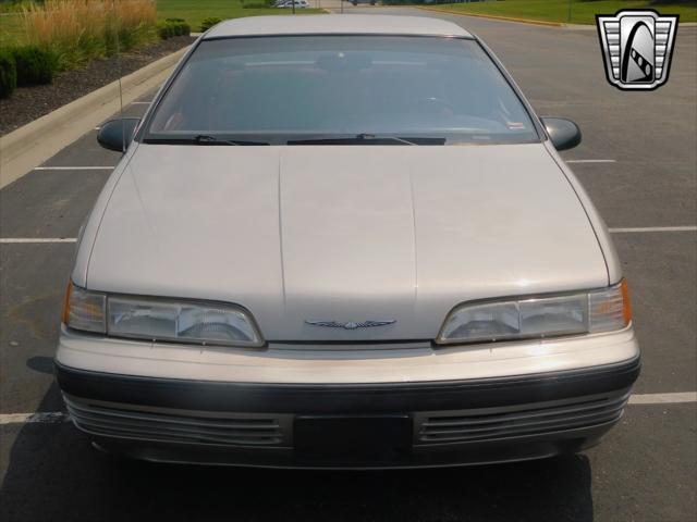 used 1989 Ford Thunderbird car, priced at $10,000