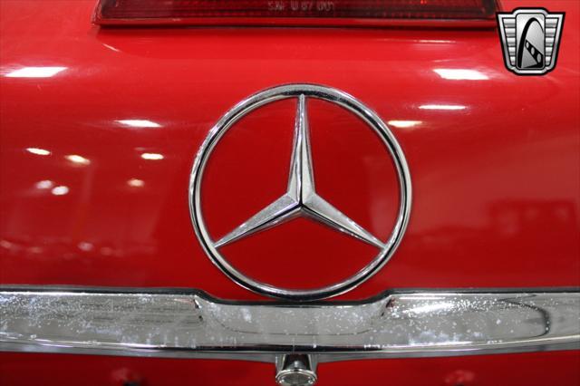 used 1987 Mercedes-Benz 560SL car, priced at $16,500