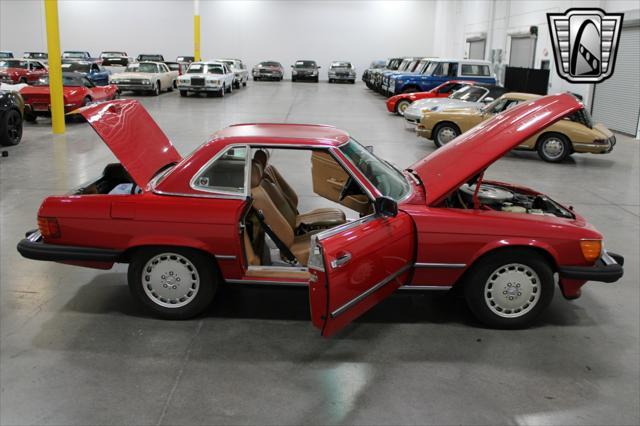 used 1987 Mercedes-Benz 560SL car, priced at $16,500