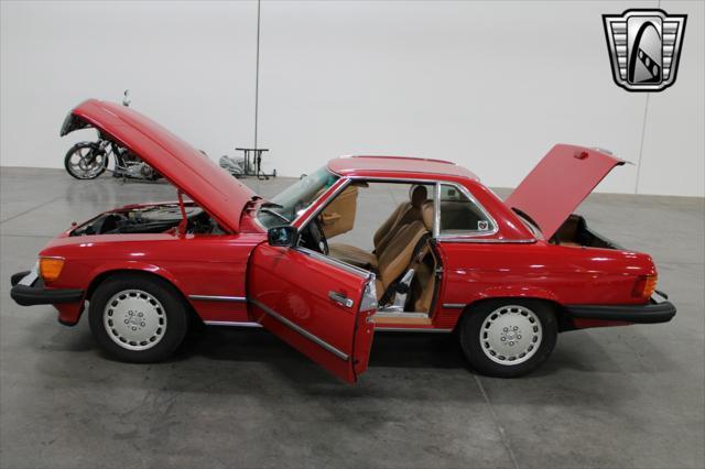 used 1987 Mercedes-Benz 560SL car, priced at $16,500