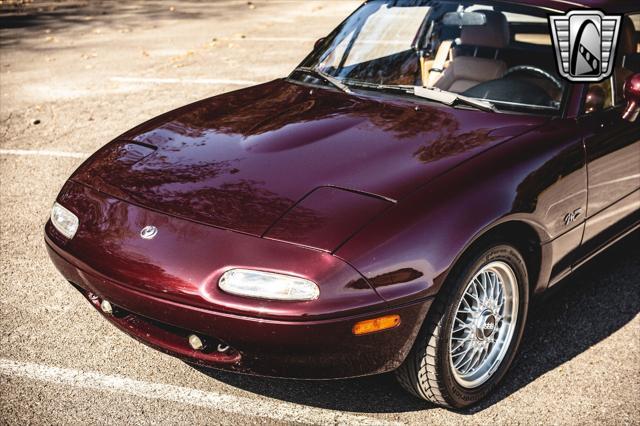 used 1995 Mazda MX-5 Miata car, priced at $25,000