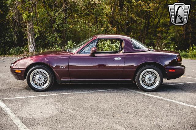 used 1995 Mazda MX-5 Miata car, priced at $25,000