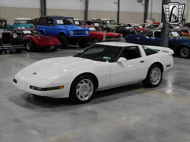 used 1992 Chevrolet Corvette car, priced at $21,000