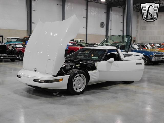 used 1992 Chevrolet Corvette car, priced at $21,000