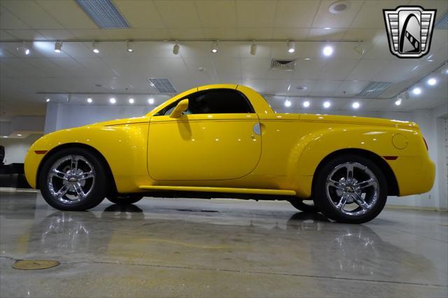 used 2005 Chevrolet SSR car, priced at $34,000
