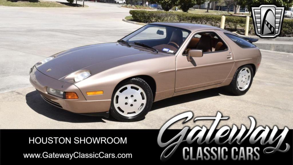 used 1988 Porsche 928 car, priced at $23,000