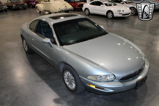 used 1995 Buick Riviera car, priced at $7,500