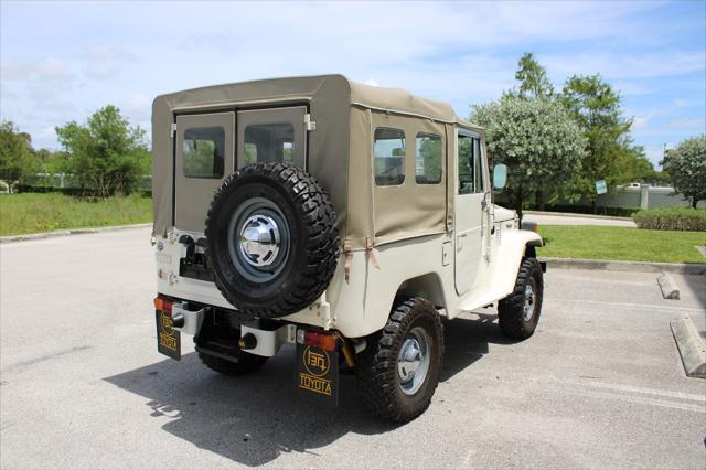 used 1975 Toyota Land Cruiser car, priced at $29,000