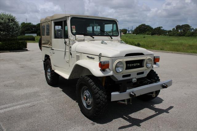 used 1975 Toyota Land Cruiser car, priced at $29,000