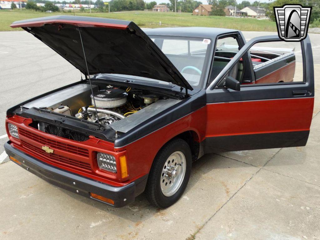 used 1983 GMC Pickup Truck car, priced at $20,000