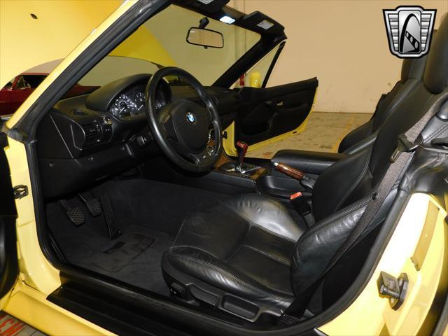 used 2000 BMW Z3 car, priced at $17,000