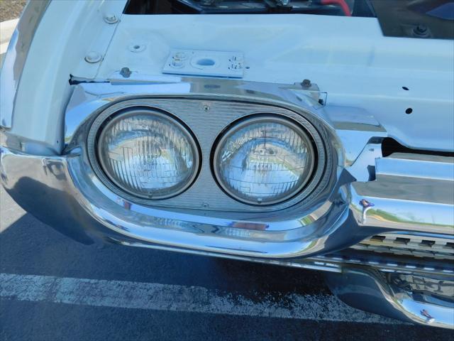 used 1962 Ford Thunderbird car, priced at $34,000