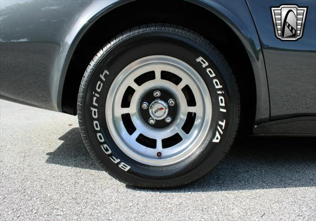 used 1982 Chevrolet Corvette car, priced at $16,500