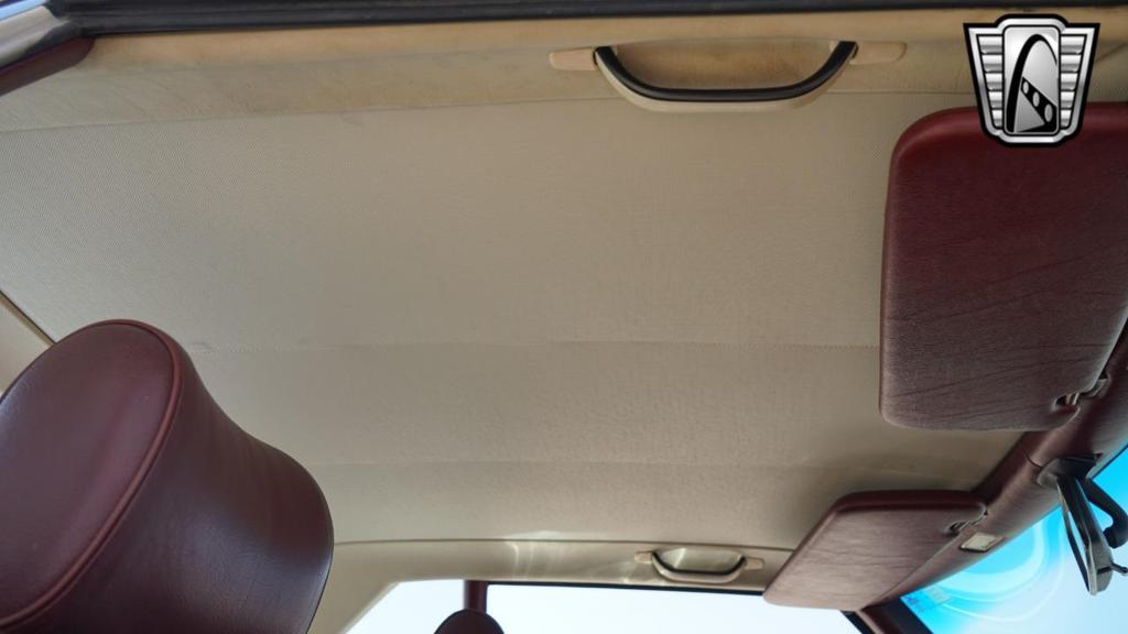 used 1989 Mercedes-Benz 560SL car, priced at $29,000