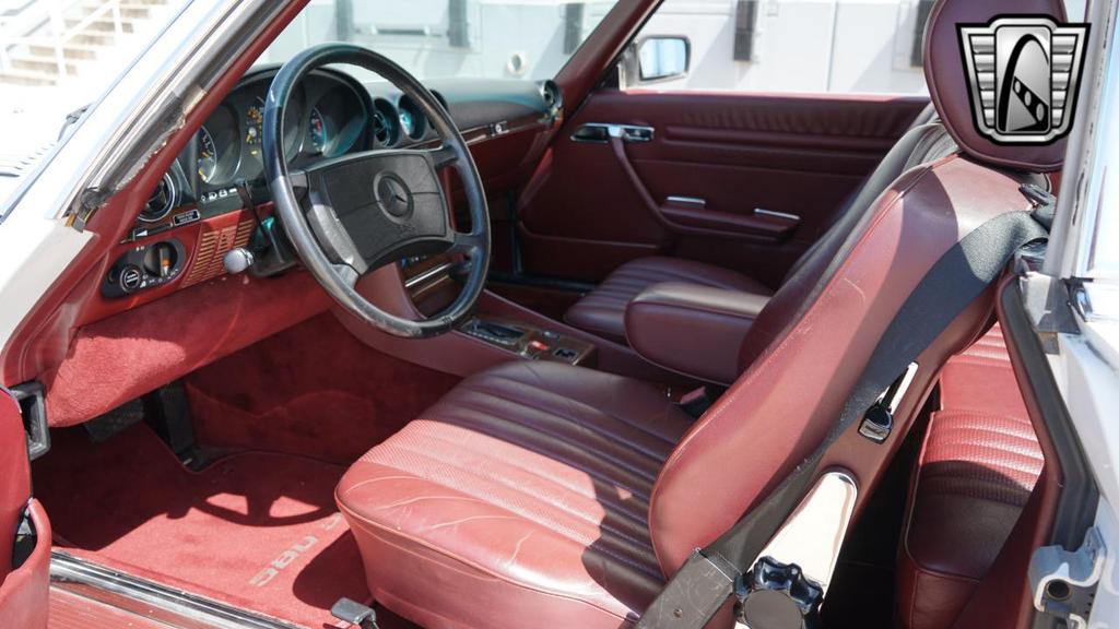 used 1989 Mercedes-Benz 560SL car, priced at $29,000