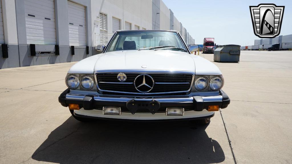 used 1989 Mercedes-Benz 560SL car, priced at $29,000