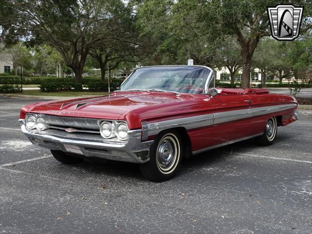 used 1961 Oldsmobile Starfire car, priced at $35,000