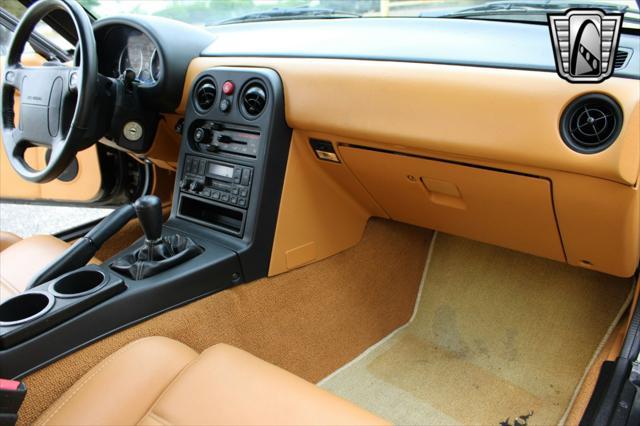 used 1993 Mazda MX-5 Miata car, priced at $17,500