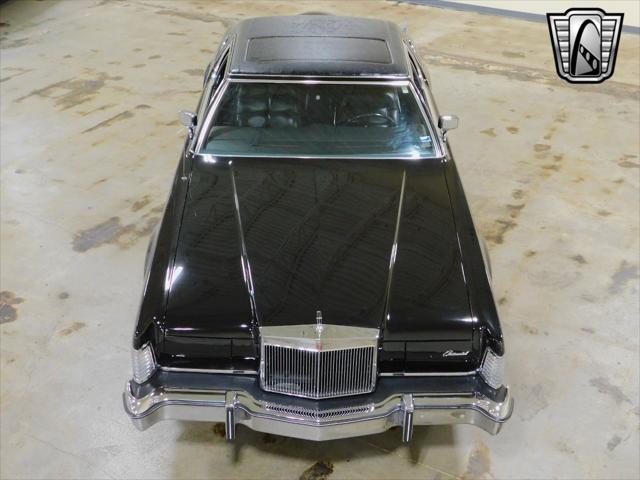 used 1975 Lincoln Continental car, priced at $13,000