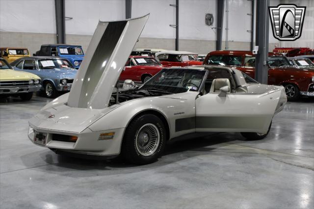 used 1982 Chevrolet Corvette car, priced at $29,000